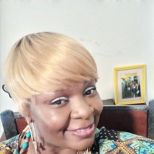 Meet your Posher, Leneika